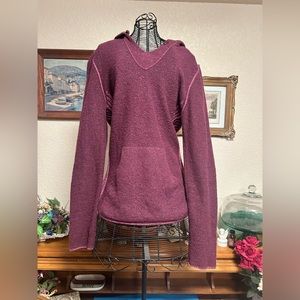 Royal Robbins Women's Sweater in Burgundy